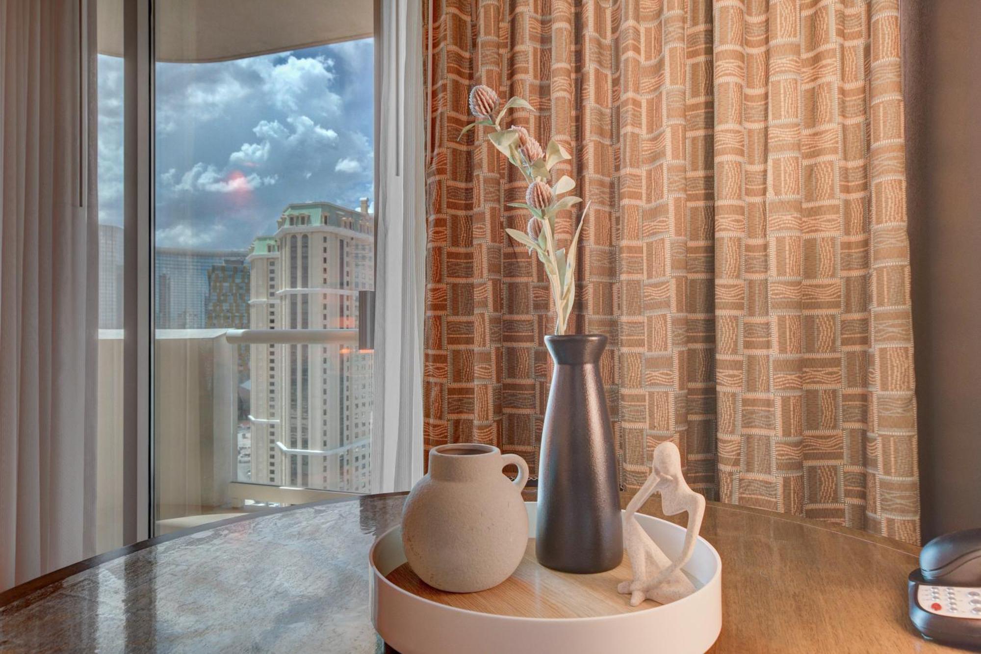 Studio Suite 25Th Flr Mgm Signature * Balcony Strip View Лас-Вегас Екстер'єр фото