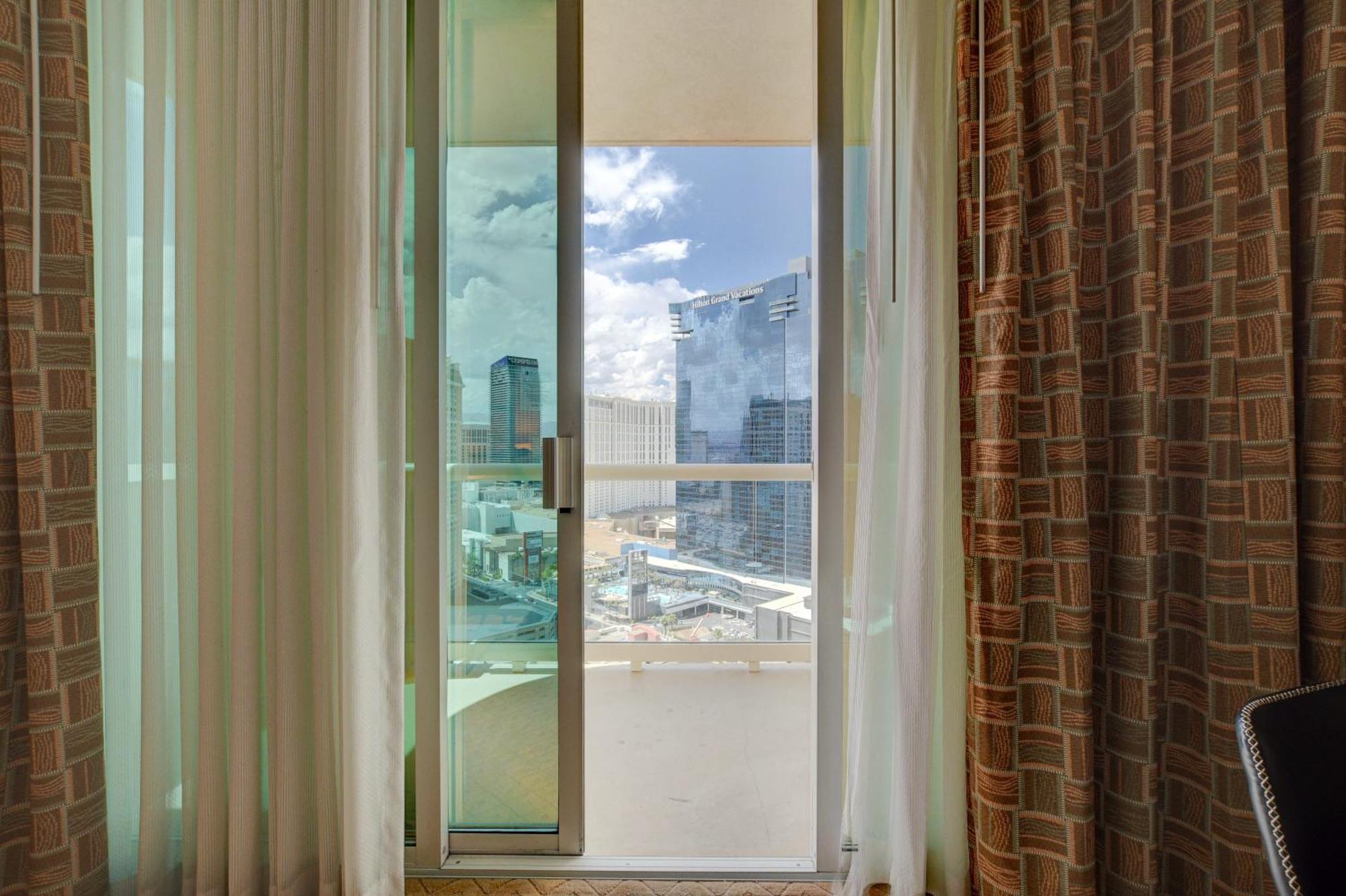 Studio Suite 25Th Flr Mgm Signature * Balcony Strip View Лас-Вегас Екстер'єр фото